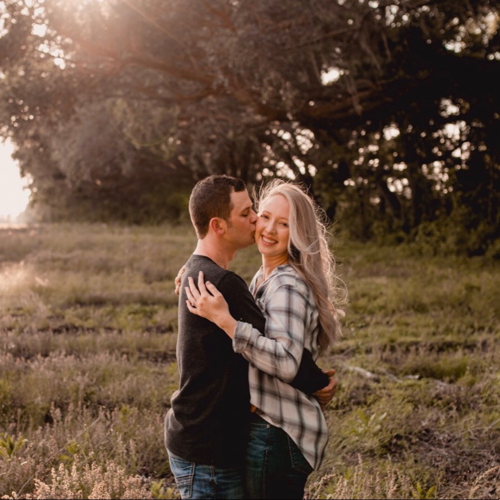 Meet your Posher, Leslie